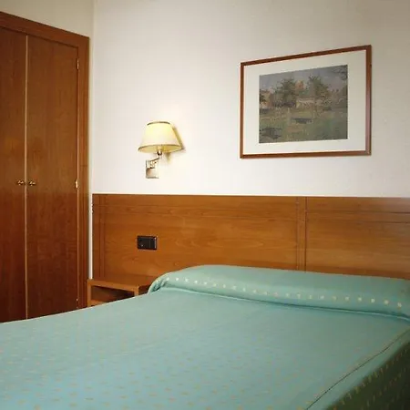 Hotel Yit Conquista De Toledo 3* Toledo